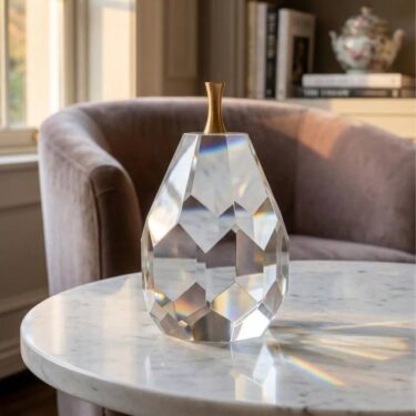 Sculpture Poire en Cristal Facetté Haute Clarté - Luxe & Reflets