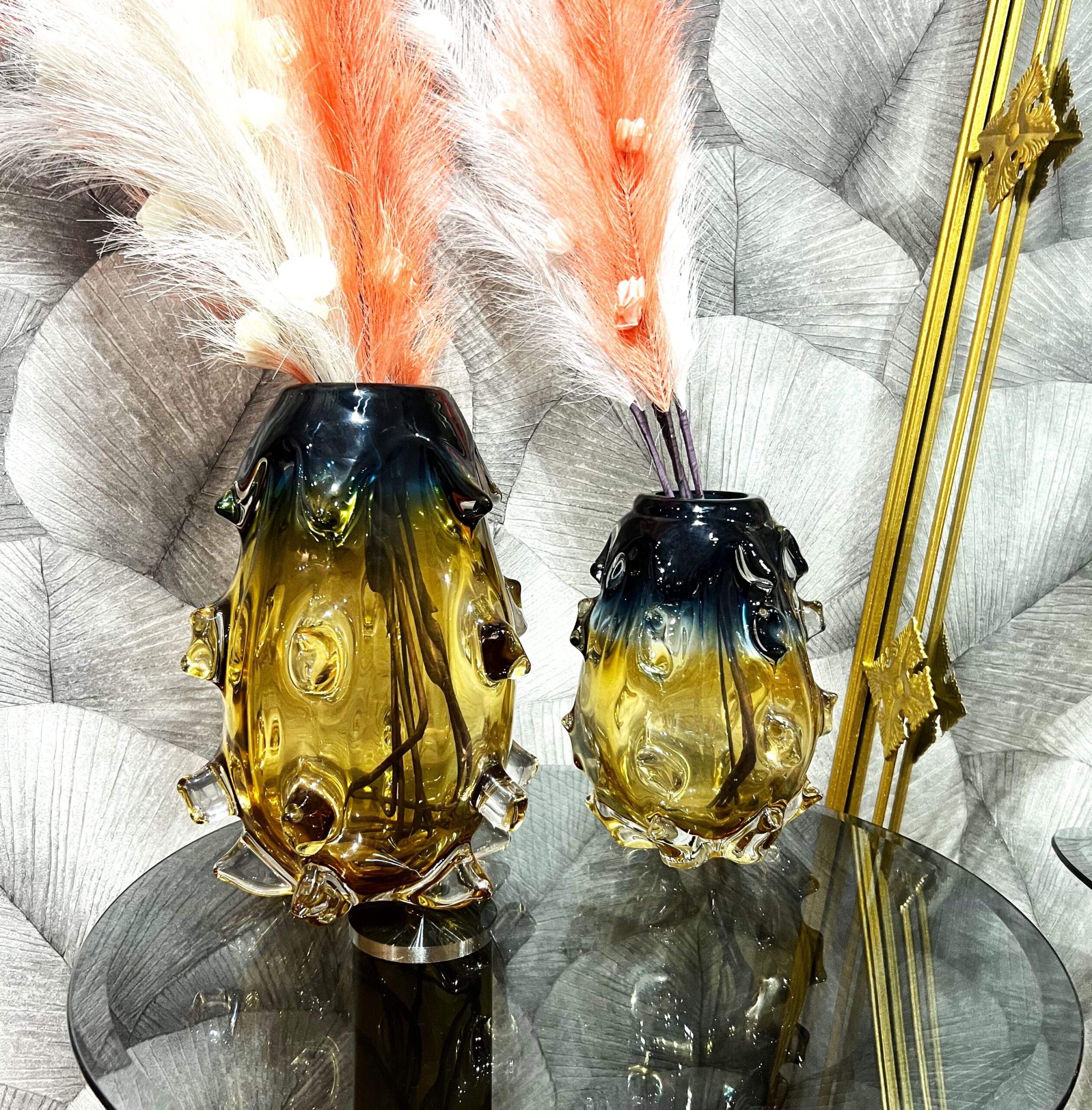 Set de 2 Vases en Verre Artisanal à Picots – Duo Ambré et Bleu Nuit