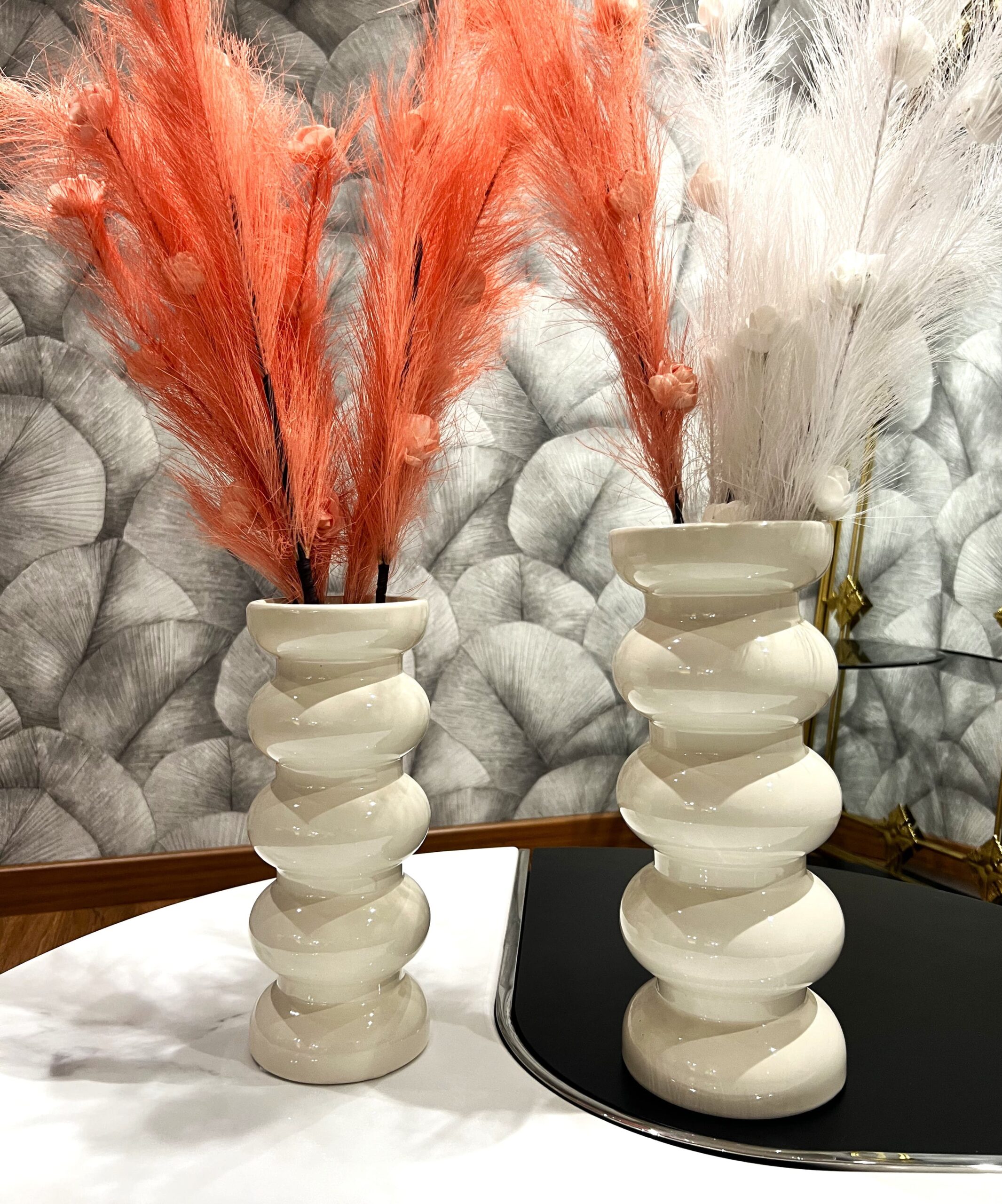 Set de 2 Vases Ondulés en Céramique – Duo Bubble Design